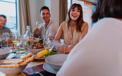 How to Host the Perfect Apartment-Friendly Dinner Party